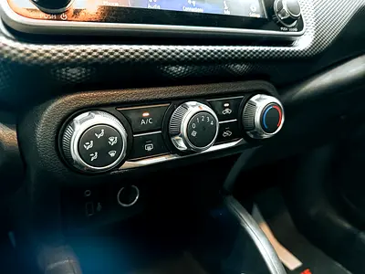 2024 Nissan KICKS 照片 13