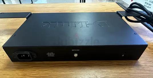 D-Link DGS-1016D 16-Port Gigabit Network Switch (with Rackmount Brackets)