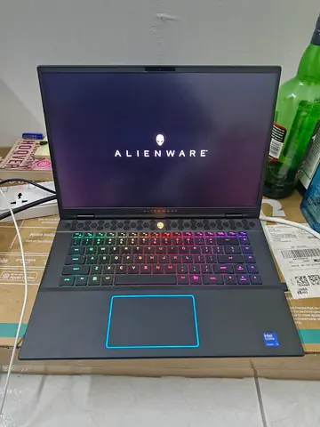 Alienware m16 R2 Gaming Laptop