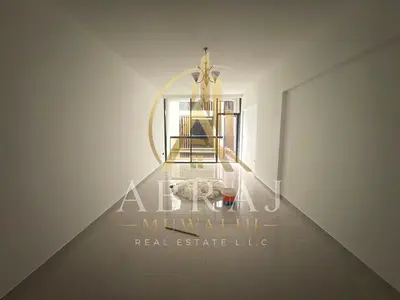 One month free Lavish huge 2bhk apartment with parking| balcony| built-in wardrobe| on street building in muwalia sharjah school zone