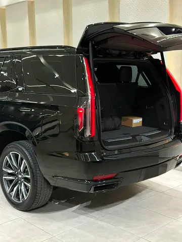 صورة مصغرة 8 لـ 2023 Cadillac ESCALADE
