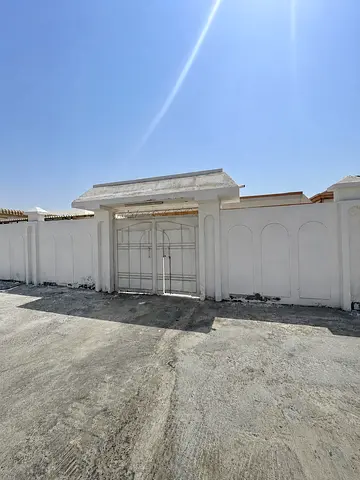 🏡 بيت عربي للإيجار في النحيلات               | 4 غرف نوم وصالة وغرفة خادمة | 4 دفعات | تأمين شيك | إيجار سنوي 85,000 درهم | موقع مميز ومناسب للعائلات