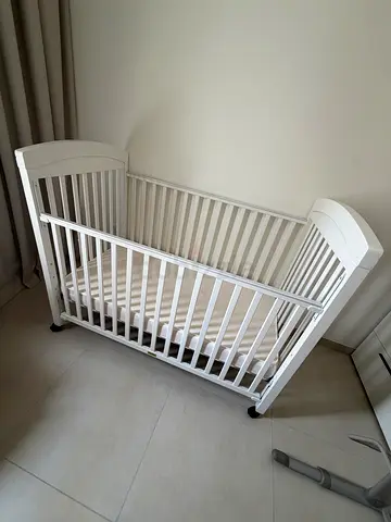 Juniors Baby Cot / Crib with mattress
