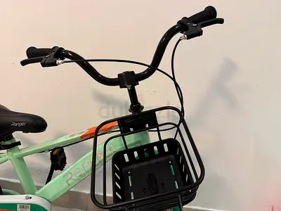 Brand new children's cruiser bike with front basket