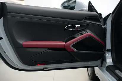 2024 Porsche 718 — миниатюра 12