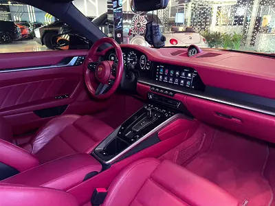 صورة مصغرة 16 لـ 2022 Porsche 911
