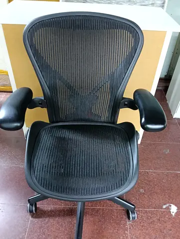 Herman Miller Aeron Office Chair Fully loaded