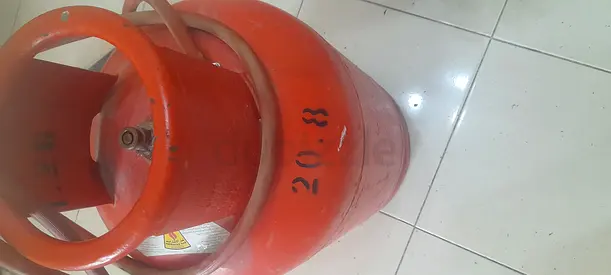 Empty Emirates Gas Cylinder for sale