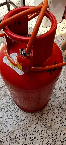 Emirates empty cylinder