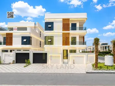 For sale directly from the owner at an all-inclusive price in a prime location close to all services.
