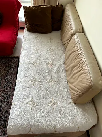 Single Wooden Bed With Mattress