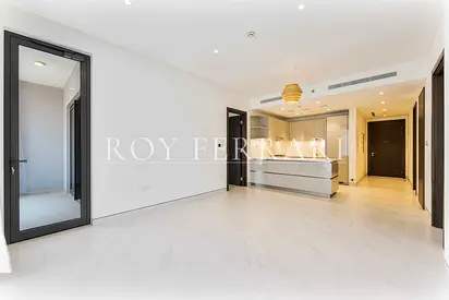 High Floor 2BR | Creek & Skyline View | Vacant Now
