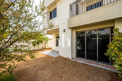 Corner Unit | Vacant | Close To Amenities