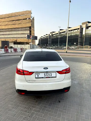 صورة 6 لـ 2020 FORD ESCORT
