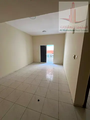 فرصة متميزة للإيجار السنوي في النعيمية 2 شقة بتصميم مريح ومساحة استثنائية، تقع في واحدة من أكثر المناطق حيوية وإقبالاً، بالقرب من كافة الخدمات الأساسي