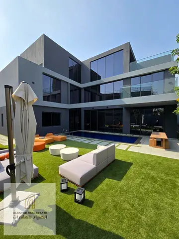 super distrusts deal /Exclusive 5BR Signature Villa | Azalea Masaar | Private Pool & Elevator / Azalea, Masaar / freehold