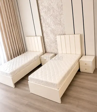 Stylish new single size bed including medical mattress good Quality single bed