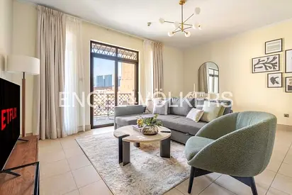 Exclusive | Fully Furnished | Suitable for Short Term