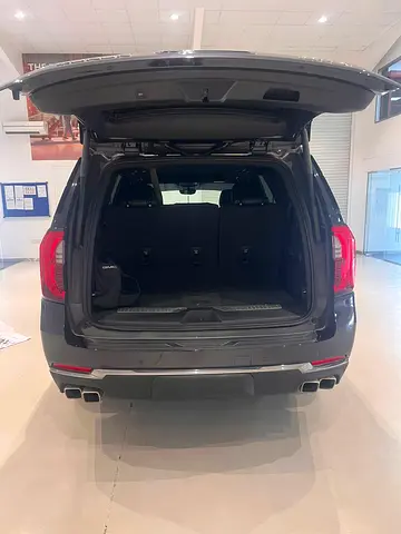 صورة 14 لـ 2025 GMC YUKON