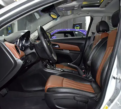 2017 Chevrolet CRUZE — миниатюра 10