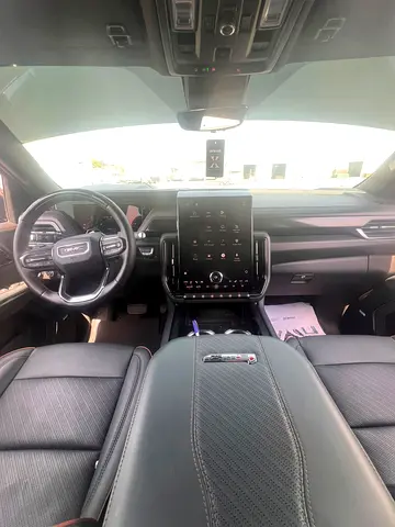 صورة 11 لـ 2025 GMC YUKON