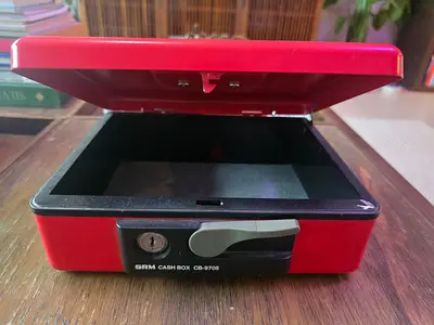 Cashbox Red without Key