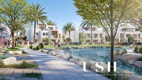 Genuine Resale | Waterfront living | 5BR + M