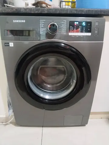 Samsung 8kg washing machine new model excellent condition