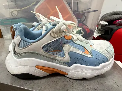 Used unisex casual sneakers, size approx 38 - light blue/white