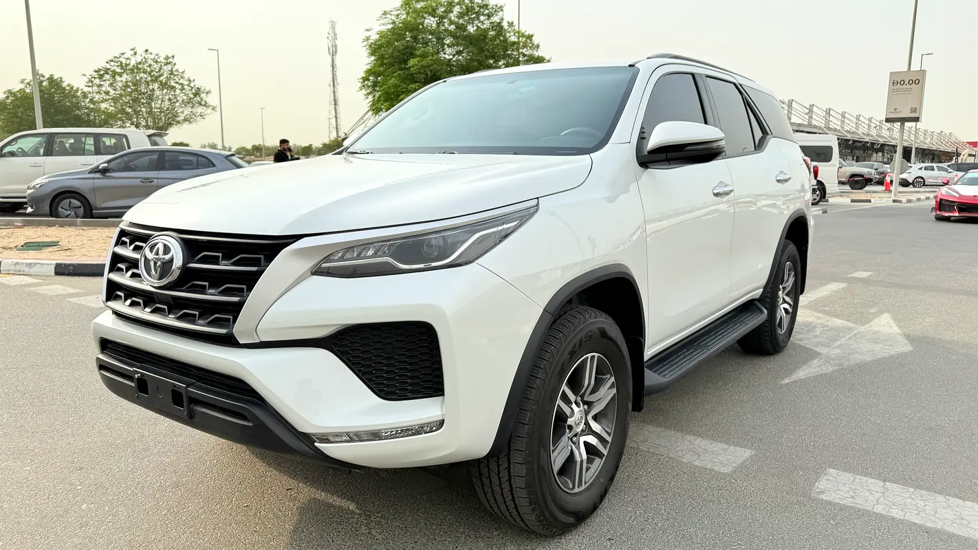 Toyota Fortuner 2023