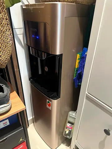 Philips Water Dispenser with filter / Cooler - Good Working Condition