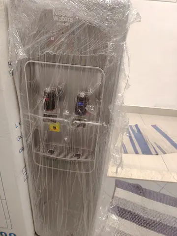 Nestlé water cooler dispenser - used, wrapped