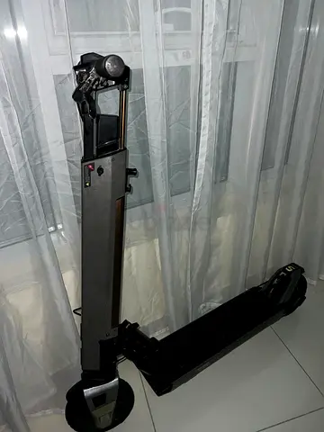 electric scooter