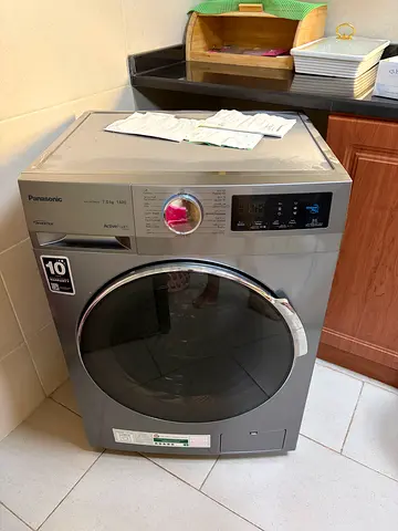 Panasonic Front Load Washing Machine - 7kg, Silver (Perfect Condition)
