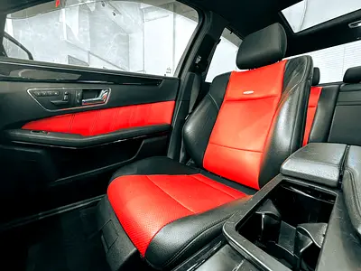 2010 Mercedes-BENZ E-CLASS 缩略图 9