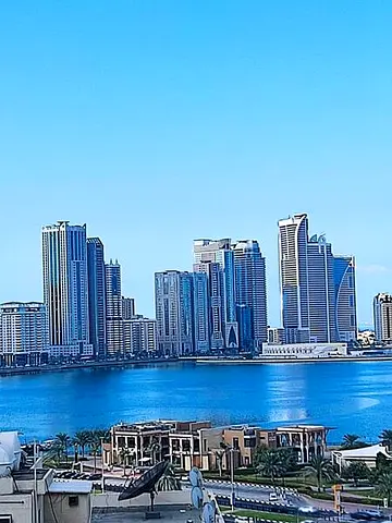 للايجار الشهري شقه غرفه وصاله مفروشه في المجاز 2  شارع جمال عبد الناصر  الشارقه