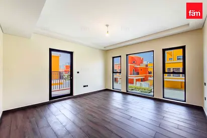 5br + Maid Corner | Brand New | Near Lagoon