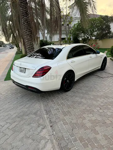S63 AMG Mercedes Benz 2018