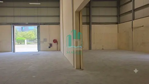 Spacious Commercial Warehouse Available for Rent in Dubai Investment Park 1