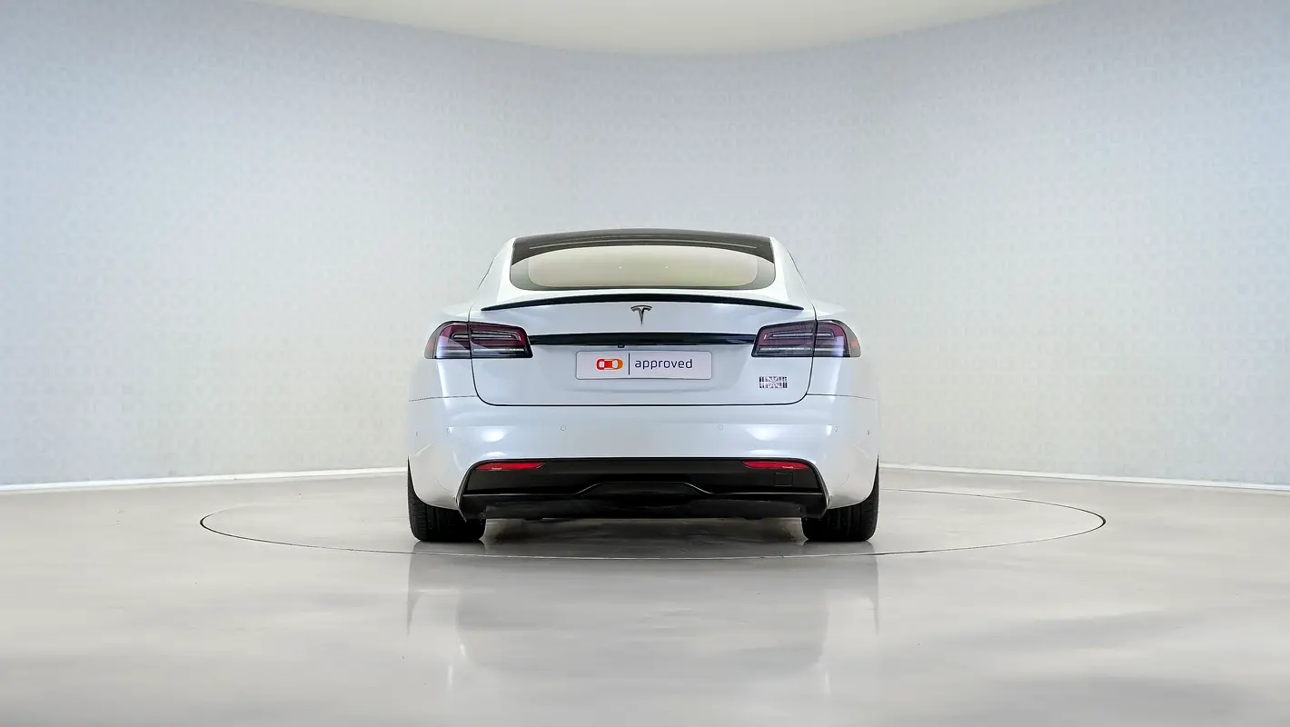 Tesla Model S 2023