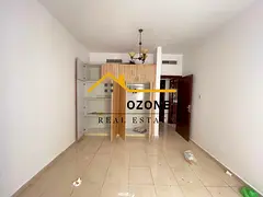 🏡✨ Spacious Unfurnished 2 BHK with Maid Room, 3 Washrooms, Balcony & Built-In Cupboards for Ren