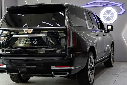 2025 Cadillac ESCALADE 缩略图 5