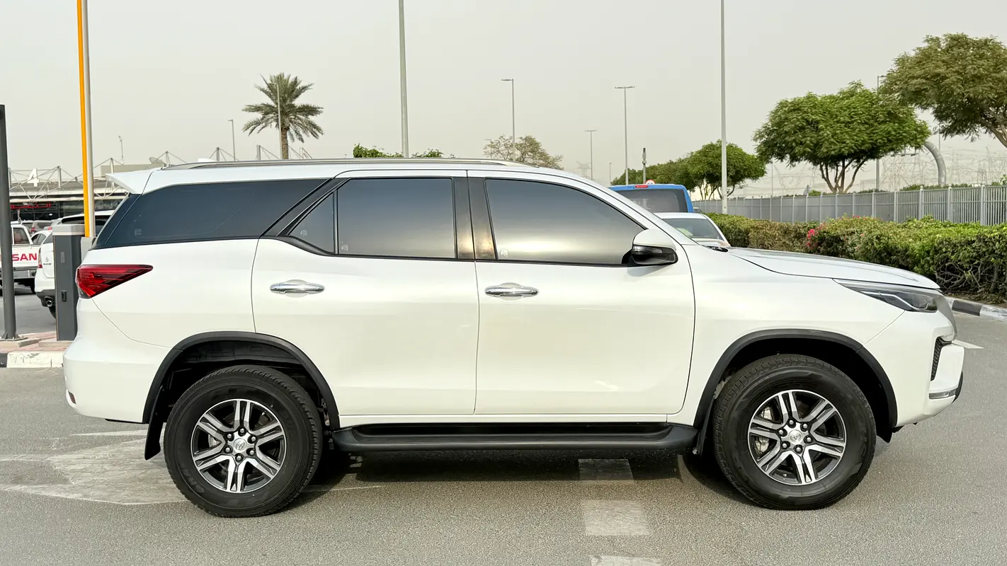 Toyota Fortuner 2023