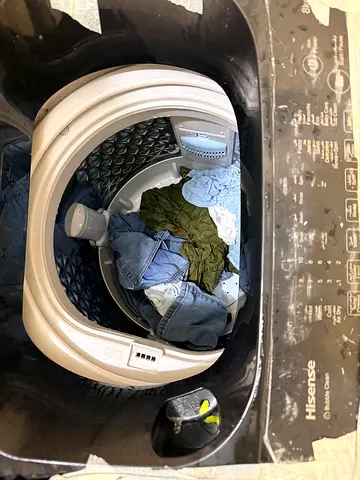 Hisense top load washing machine 8kg - good working condition