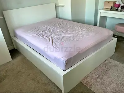 IKEA Queen Ottoman Bed With Ikea Mattress 160x200cm