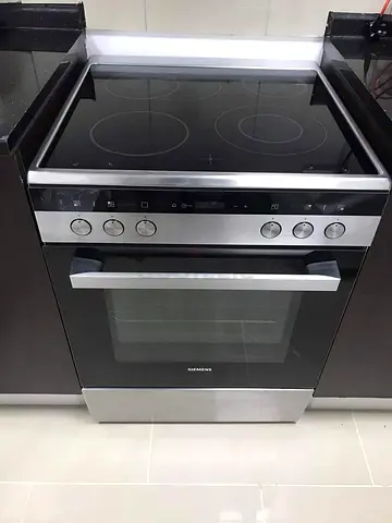 Free delivery Siemens Stainless Steel Electric Ceramic Cooker 60 cm