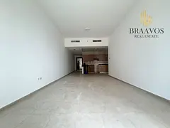 VACANT | SPACIOUS | HIGH RENT