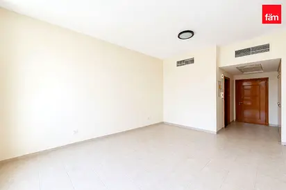 Near Metro | Vacant | One Month Free