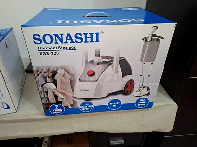 Garment steamer