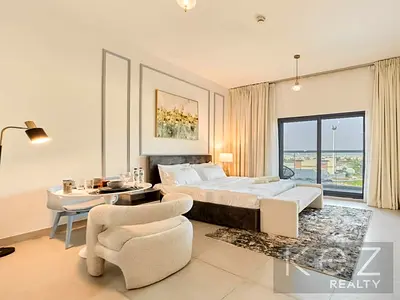 Furnished Studio | Huge Balcony l Low floor